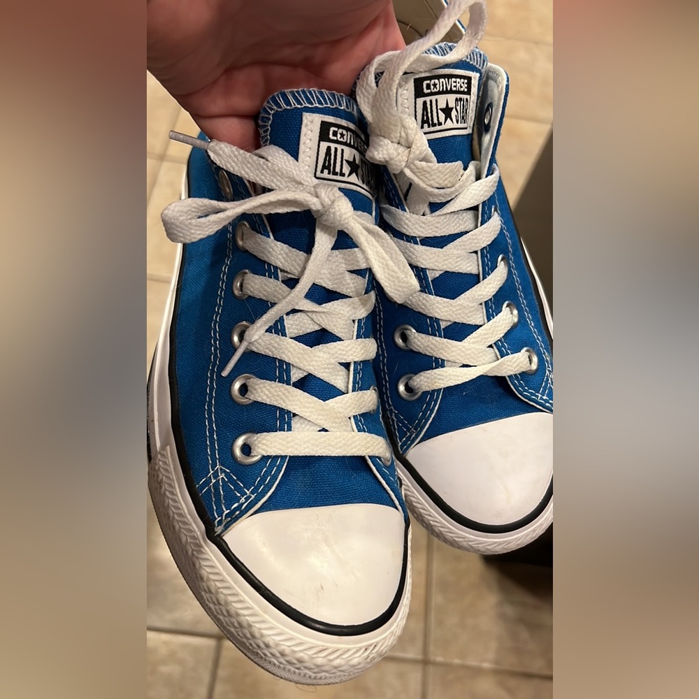 Royal blue Converse
